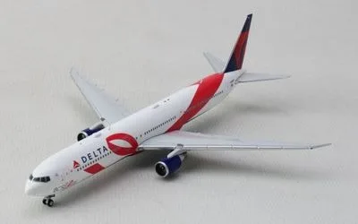 デルタ航空 ボーイング 767-400 N845MH 画像1