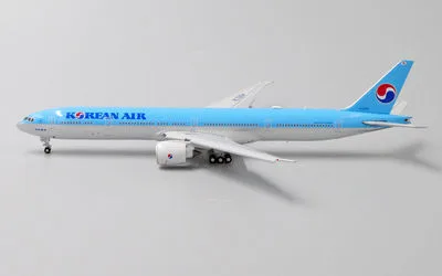 Korean Air Boeing 777-300ER HL7204 1:400 JC Wings