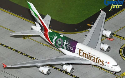 エミレーツ航空 エアバス A380-800 A6-EOE