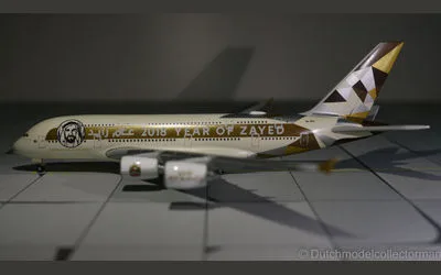 Etihad Airways Airbus A380-800 A6-APH 1:500 Herpa