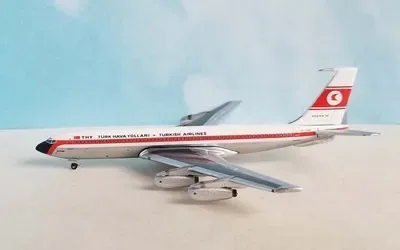 Turkish Airlines Boeing 707-320 TC-JAH 1:400 Aeroclassics