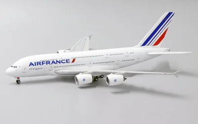 エールフランス航空 エアバス A380-800 --