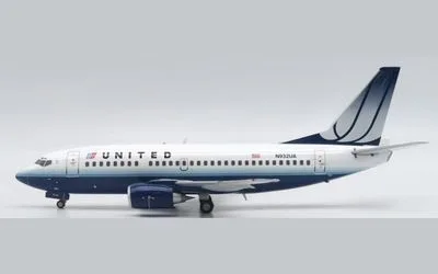 United Airlines Boeing 737-500 N932UA 1:200 JC Wings