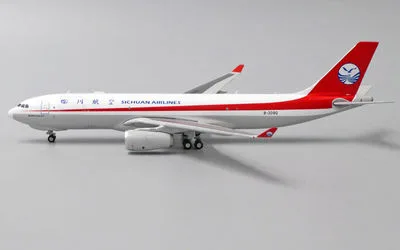 四川航空 エアバス A330-200F B-308Q 画像1