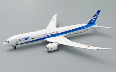 ANA ボーイング 787-9 JA830A サムネイル3
