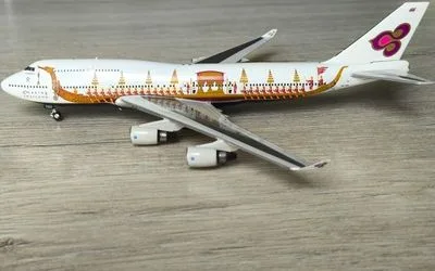 Thai Airways International Boeing 747-400 HS-TGO 1:400 Phoenix Models
