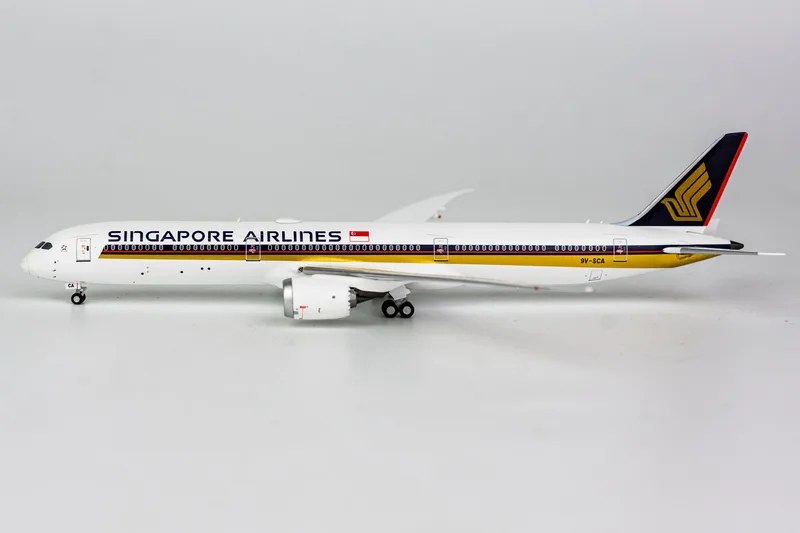 Singapore Airlines Boeing 787-10 9V-SCA 1:400 NG Models