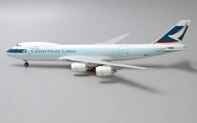 Cathay Pacific Cargo Boeing 747-8F B-LJF 1:400 JC Wings