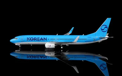 Korean Air Boeing 737-900 w/ Winglets HL8248 1:400 HX Models