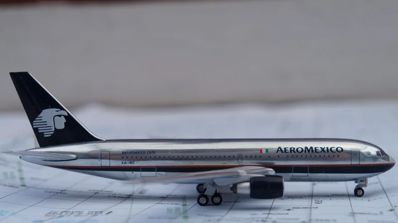 Aeromexico Boeing 767-200 XA-JBC 1:400 Aeroclassics