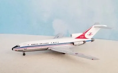 Korean Air Boeing 727-100 HL7307 1:400 Aeroclassics