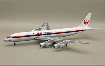 Japan Air Lines Cargo Douglas DC-8-50F Jet Trader N100JJ 1:200 Aeroclassics