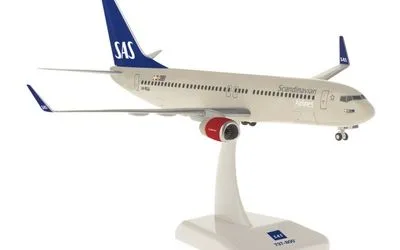スカンジナビア航空 ボーイング 737-800 w/ Winglets LN-RGA