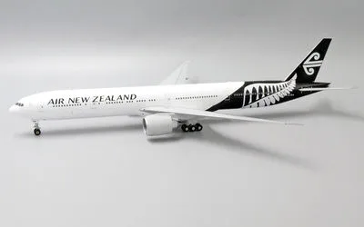 Air New Zealand Boeing 777-300ER ZK-OKM 1:200 JC Wings