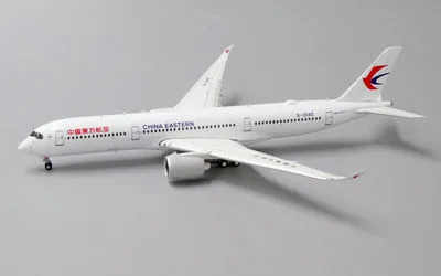 China Eastern Airlines Airbus A350-900 B-304N 1:400 JC Wings