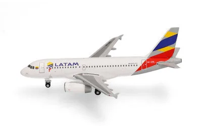 LATAM Airlines Airbus A319 HC-CPR 1:500 Herpa