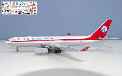 四川航空 エアバス A330-200F B-308L 画像1
