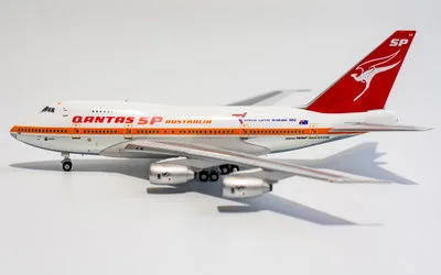 Qantas Airways Boeing 747SP VH-EAB 1:400 NG Models