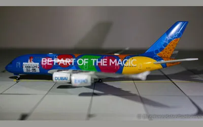 エミレーツ航空 エアバス A380-800 A6-EEU