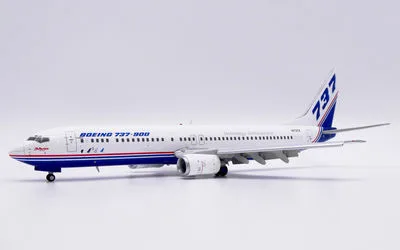 Boeing House Boeing 737-900 N737X 1:200 JC Wings