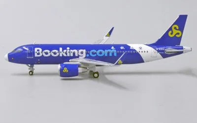Spring Airlines Airbus A320-200 B-6902 1:400 JC Wings