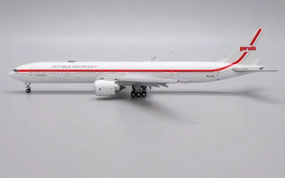 Garuda Indonesia Boeing 777-300ER PK-GIG 1:400 JC Wings