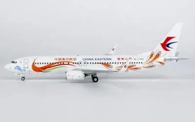 China Eastern Airlines Boeing 737-800 w/ Winglets B-1789 1:200 NG Models