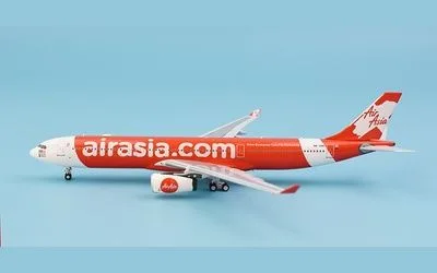 AirAsia X Airbus A330-300 9M-XBB 1:400 Panda Model