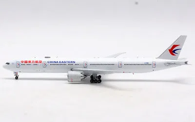 China Eastern Airlines Boeing 777-300ER B-7883 1:400 Aviation400