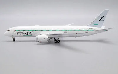 Zipair Tokyo Boeing 787-8 JA825J 1:400 JC Wings