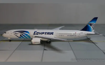 Egyptair ボーイング 787-9 SU-GEU