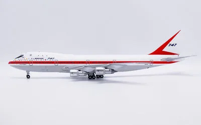 Boeing House Boeing 747-100 N7470 1:200 JC Wings