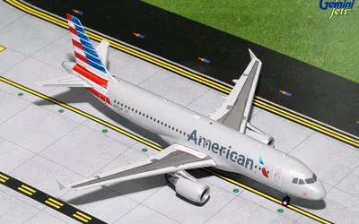 アメリカン航空 エアバス A320-200 N117UW
