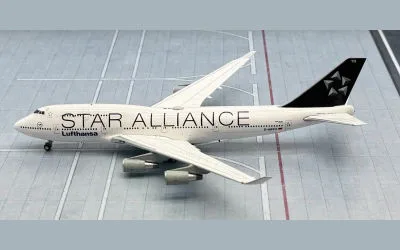 Lufthansa Boeing 747-400 D-ABTH 1:400 JC Wings