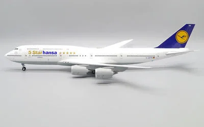 Lufthansa Boeing 747-8 D-ABYM 1:200 JC Wings