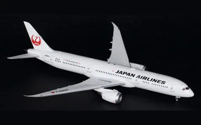 Japan Air Lines (JAL) Boeing 787-9 JA861J 1:200 JC Wings