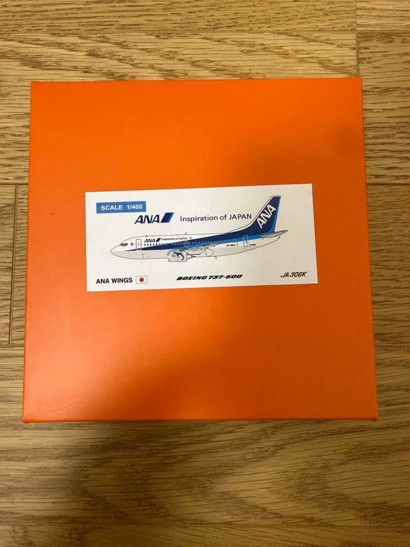 ANA Wings Boeing 737-500 JA306K 1:400 JC Wings