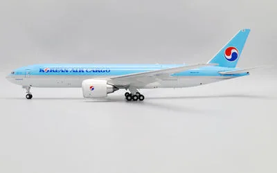Korean Air Cargo Boeing 777-200F HL8077 1:200 JC Wings