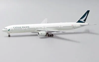 キャセイパシフィック ボーイング 777-300 B-HNM 画像1
