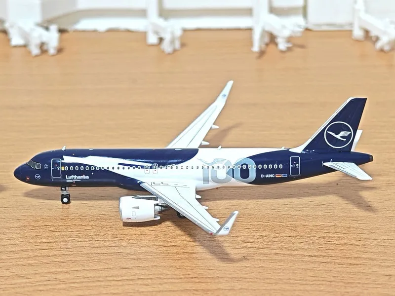 ルフトハンザ航空 エアバス A320neo D-AING サムネイル3