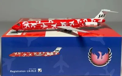 スカンジナビア航空 マクドネル・ダグラス MD-82 LN-RLE