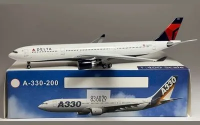 デルタ航空 エアバス A330-300 N818NW