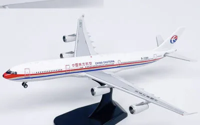 China Eastern Airlines Airbus A340-300 B-2384 1:400 Aviation400