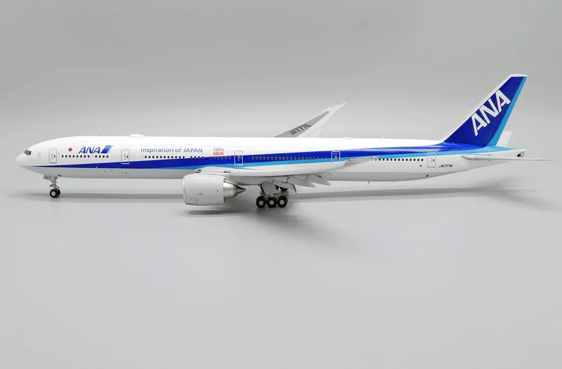 ANA ボーイング 777-300ER JA777A 画像1