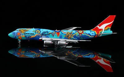 Qantas Airways Boeing 747-300 VH-EBU 1:400 HX Models