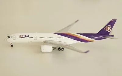 Thai Airways International Airbus A350-900 HS-THS 1:400 Phoenix Models