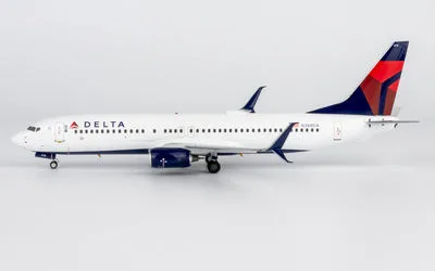Delta Air Lines Boeing 737-800 w/ Scimitar Winglets N388DA 1:200 NG Models