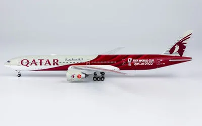 Qatar Airways Boeing 777-300ER A7-BEB 1:400 NG Models