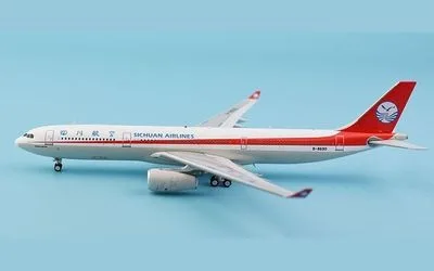 四川航空 エアバス A330-300 B-8690 画像1
