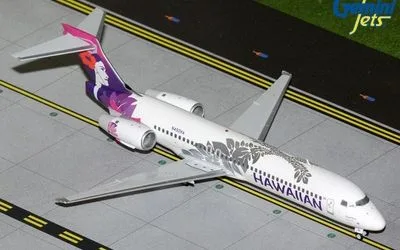 ハワイアン航空 ボーイング 717 N492HA